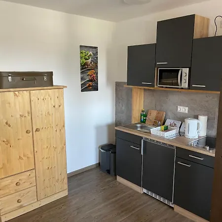 Jennys Hofladen Apartmán *